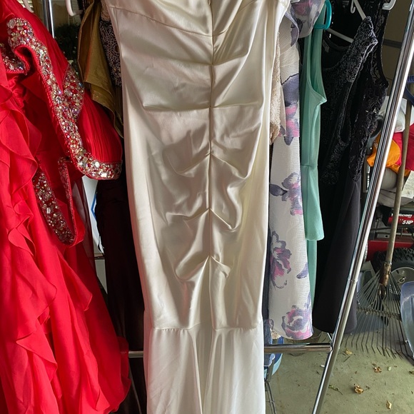 Prom Dress - Picture 3 of 4